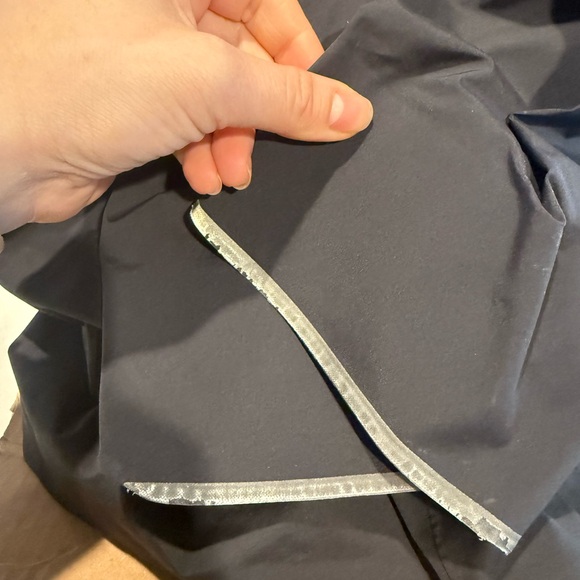 Canada Goose - Wascana Shell Hooded Rain Jacket - Black - Picture 12 of 16